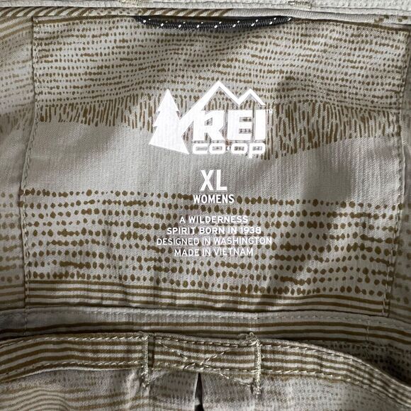REI Womens Sahara Hiking Button Up Long Sleeve Shirt XL Fishing Outdoor Pockets - Picture 7 of 7